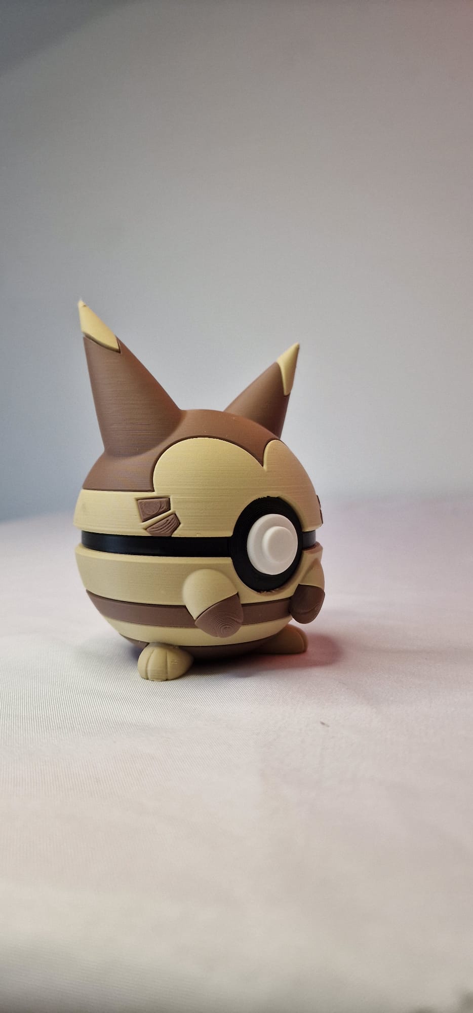 Pokeball Furret 3D – Figurine Pokémon Fait Main, Cadeau Geek, Décoration Pokémon, Impression 3D, Collection Pokémon Fillament Wonders